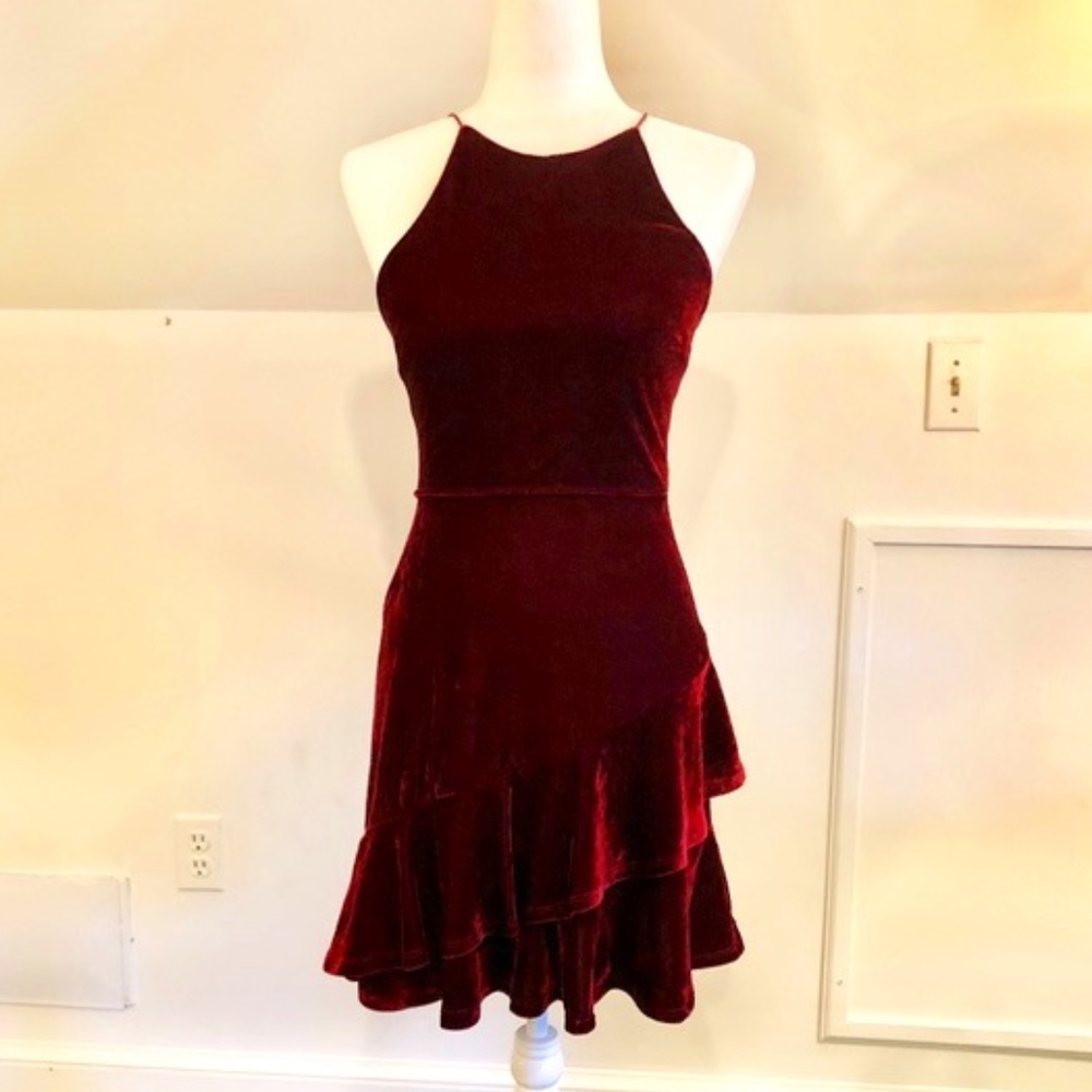 NEW AQUA High Neck Velvet Dress in Burgundy